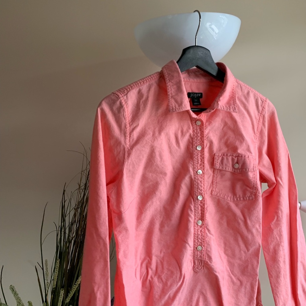 pink summer j crew oxford shirt // half button